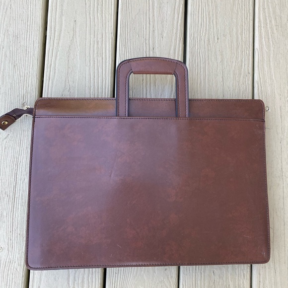 VINTAGE Unisex vegan brown leather portfolio , Size: 17”W x 12”H x 3”D - Picture 3 of 14